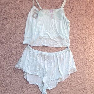 Savage X Fenty cute and cozy sleep set 2x top 3x bottom